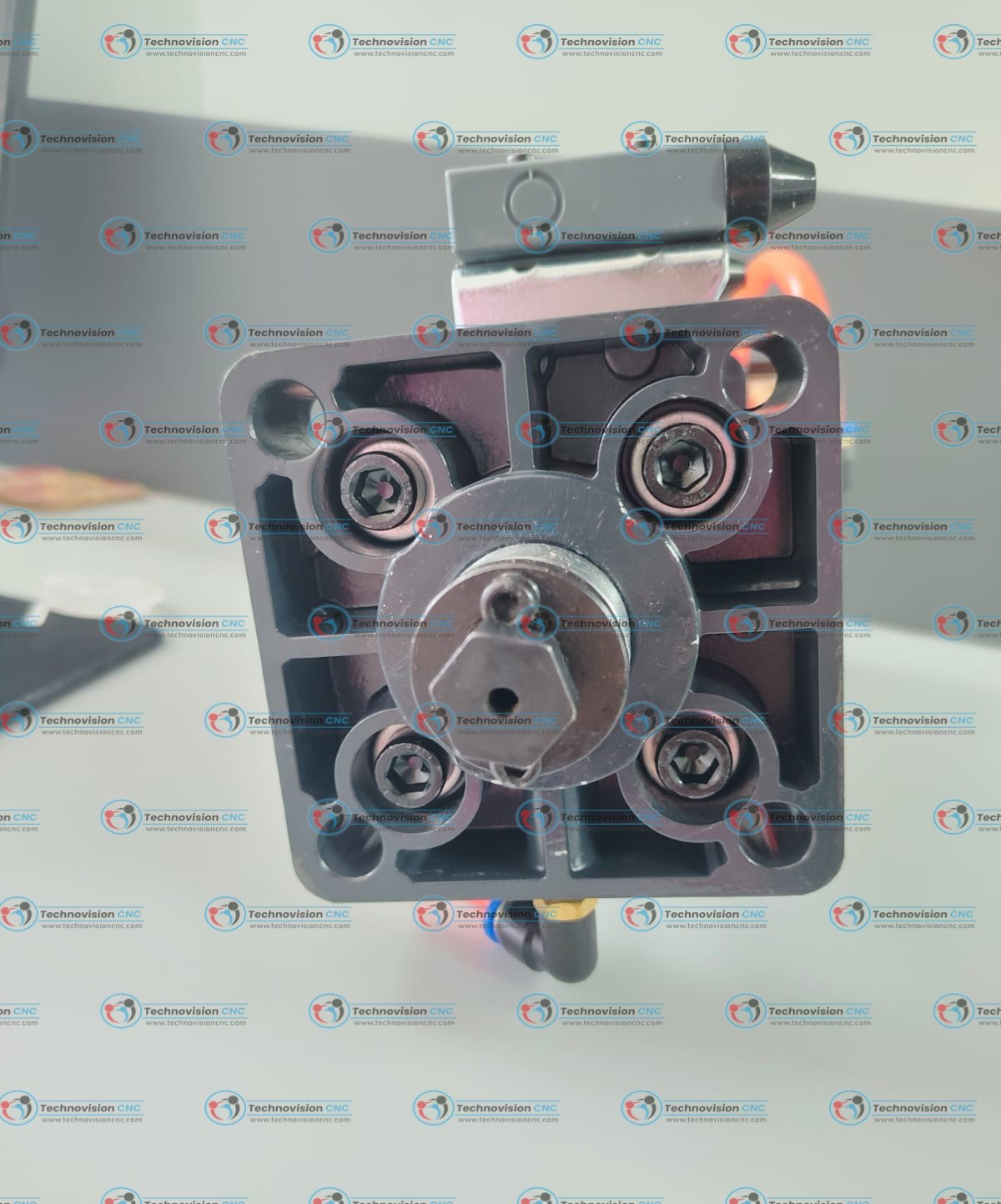 PNEUMATIC HYDROLIC BOOSTING CYLINDER